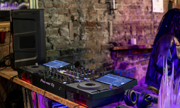 AlphaTheta CDJ-1500X