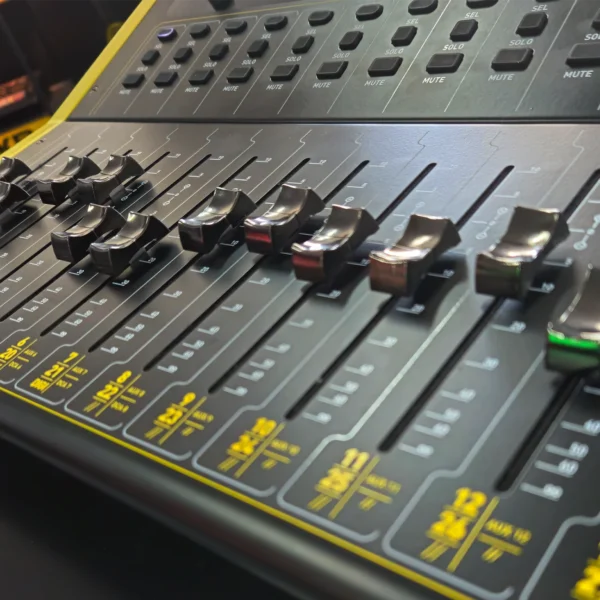 SKP D-TRACK 34