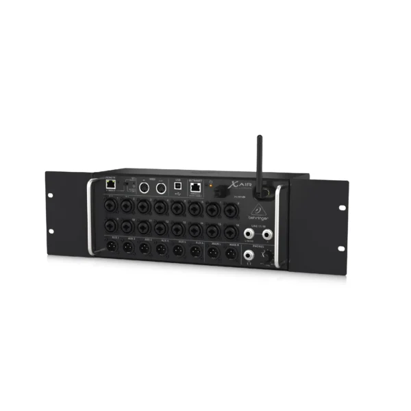 Behringer XR18