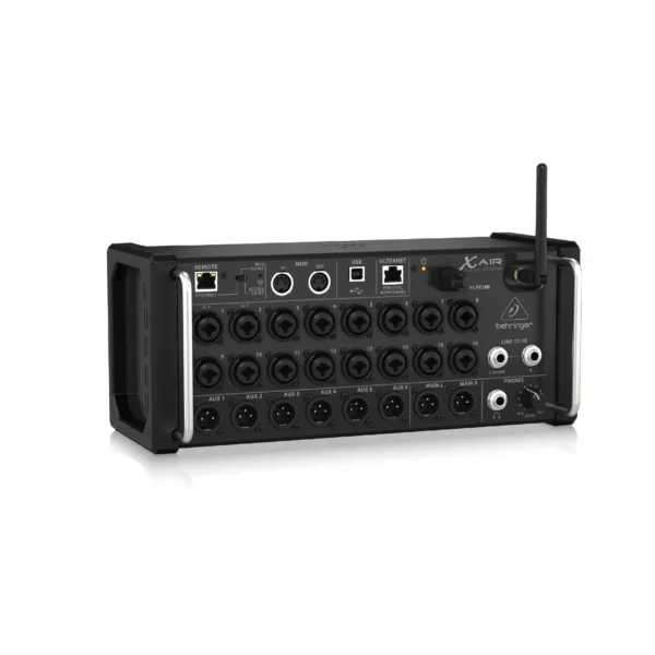 Behringer XR18