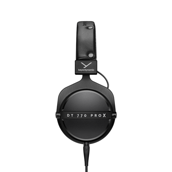 Beyerdynamic	DT 770 PRO X
