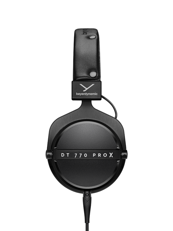 Beyerdynamic	DT 770 PRO X