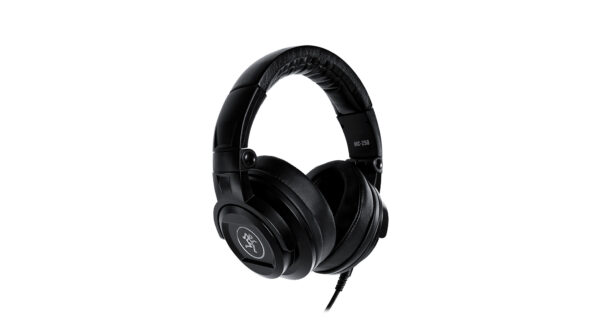 Mackie MC-250