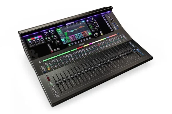 SQ6-Left-ThreeQuarter-1024x683.jpg Allen & Heath SQ-6+