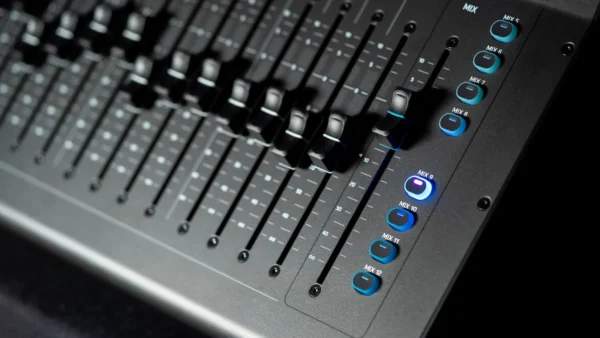 Allen & Heath	SQ-5+